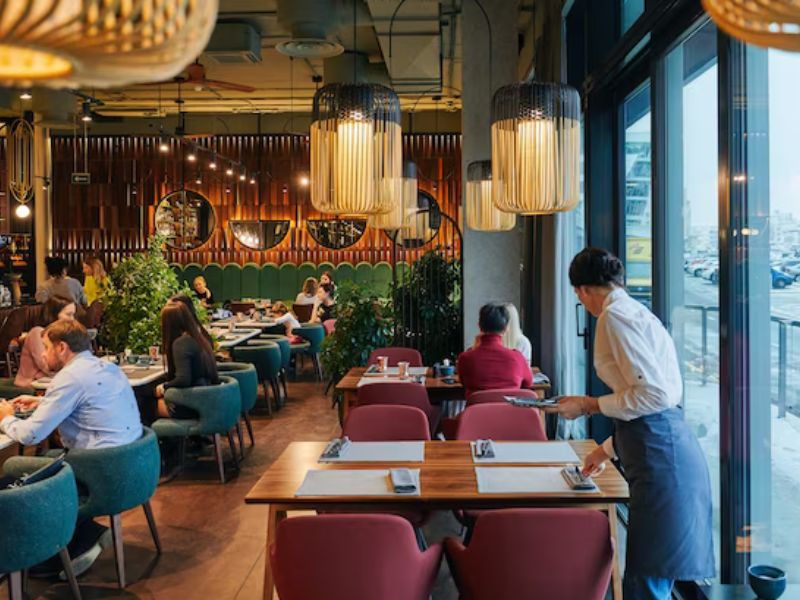 Cafe and Restaurant5